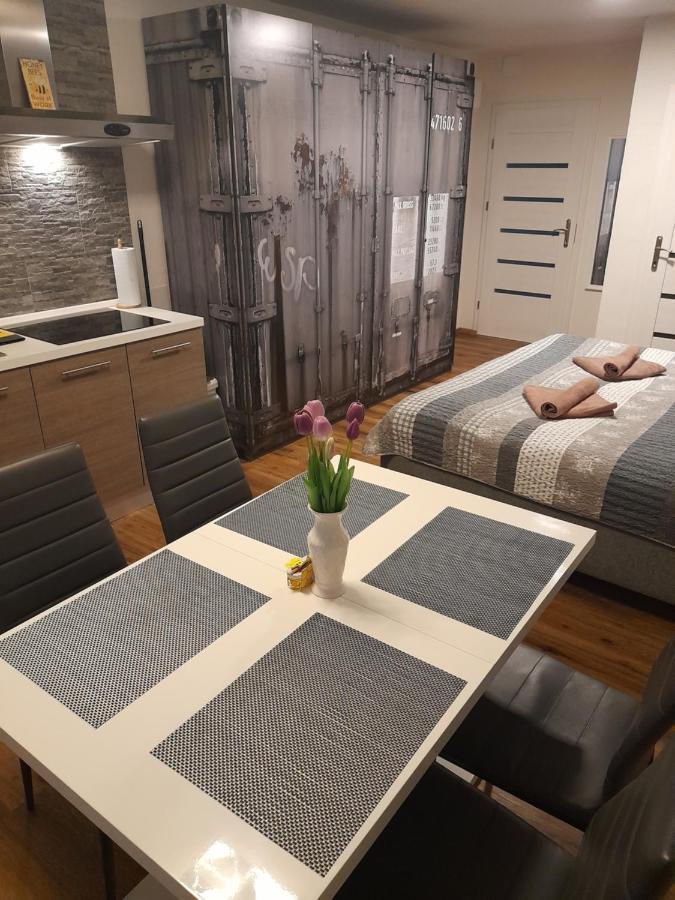 Honey Apartment Lendava Exterior photo